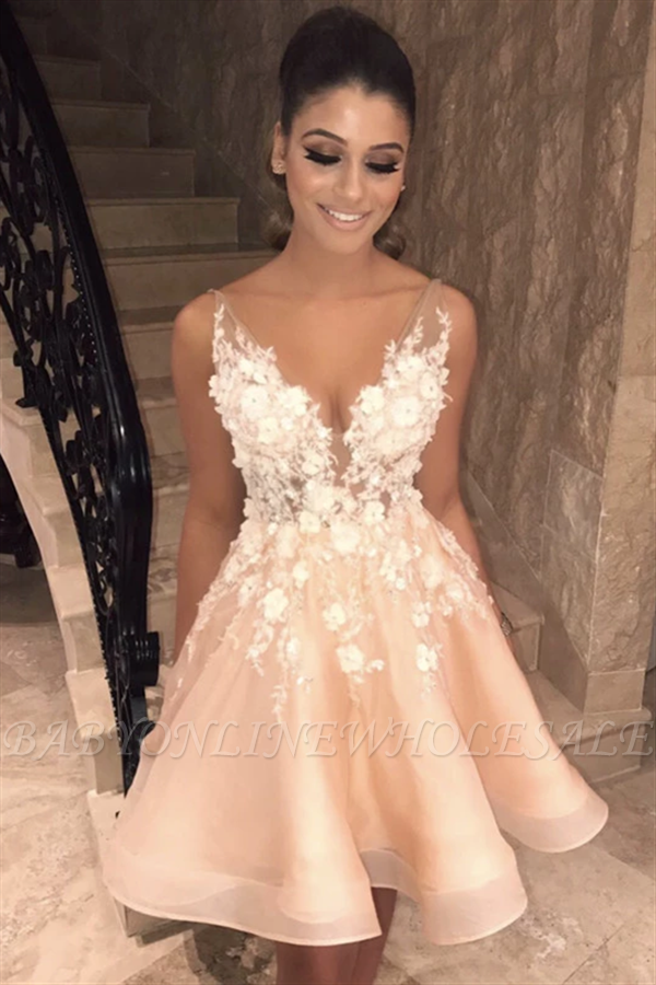 Sexy Spaghetti Straps V Neck Homecoming Dress | Chic Appliques Flowers Short Homecoming Dress