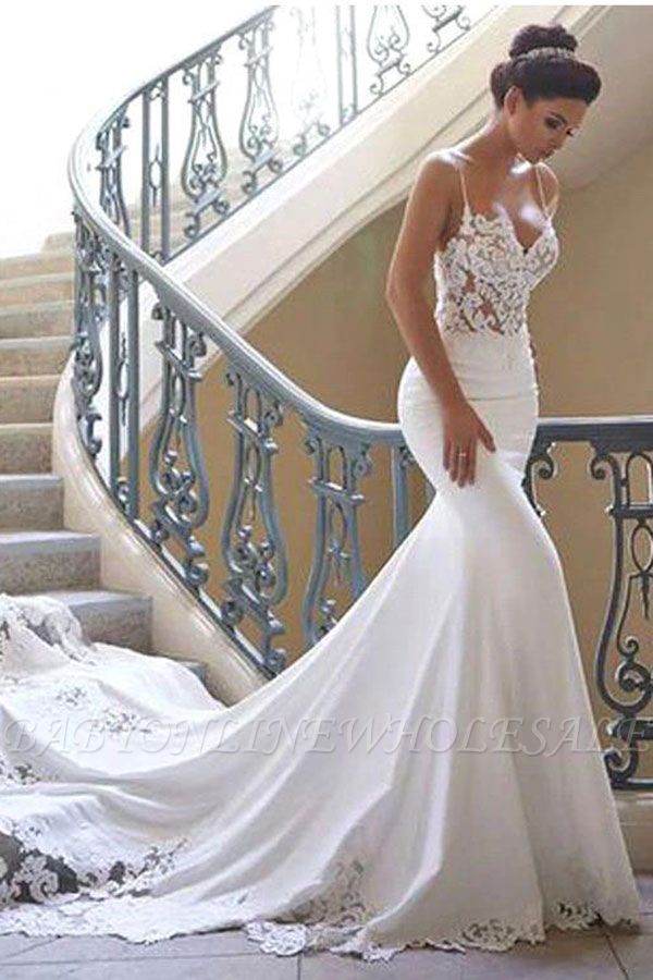 Кружевное свадебное платье с тонкими лямками и шлейфом в сети | Белые свадебные платья до 200 долларов