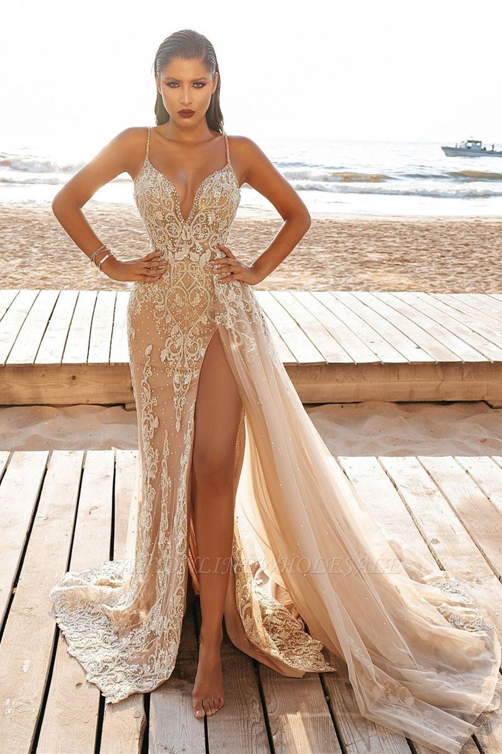 Vestido de novia de playa de tul con abertura lateral de espagueti sexy