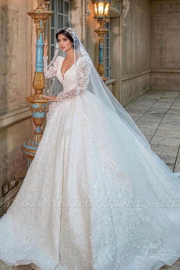 Glamorous V-Neck Manches Longues A-ligne Princesse Robe De Mariée Avec Train De Balayage