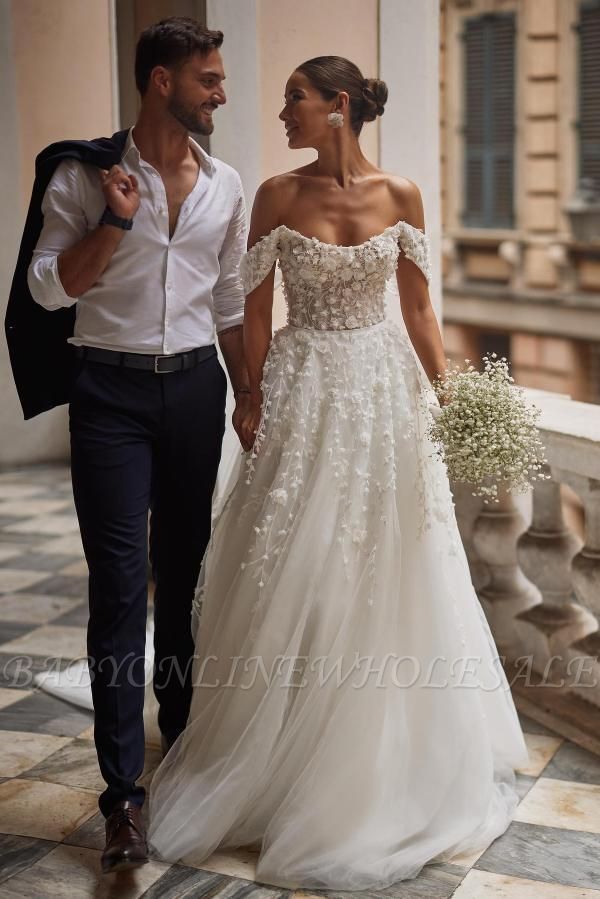 Chic Off-the-Shoulder 3D Floral Tulle Wedding Dress Aline Backless Bridal Dress