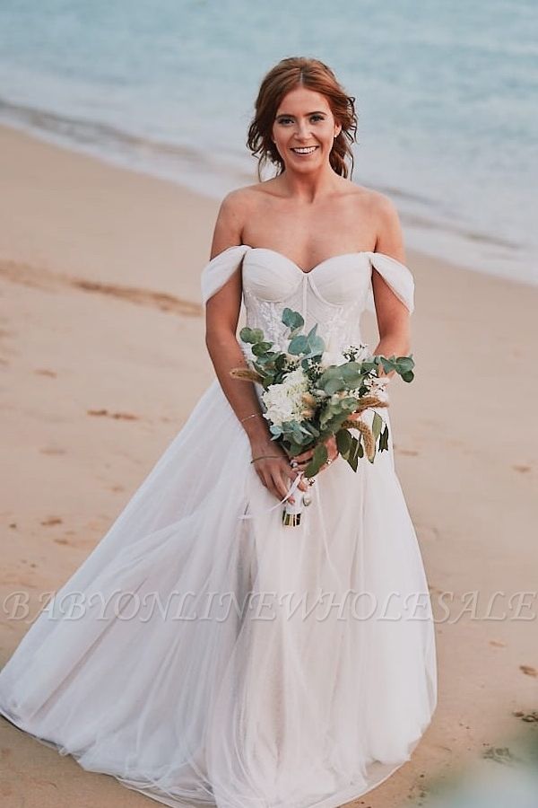 Vestidos de noiva sem alças com apliques de renda e linha A