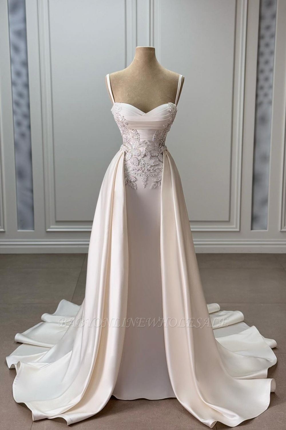 Classy Sweetheart Appliques Lace Mermaid Prom Dresses with Train