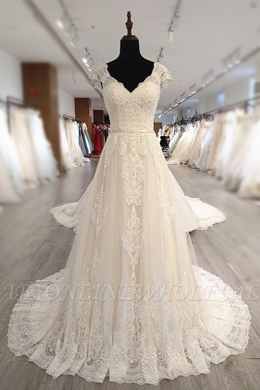 Винтажное свадебное платье из тюля длиной до пола, с V-образным вырезом, без рукавов и аппликациями