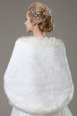 Elegantes abrigos de boda de novia de tul blanco cálido medio mangas_4