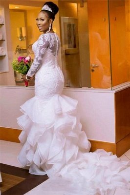 Элегантное свадебное платье с длинными рукавами и кружевным шлейфом_2