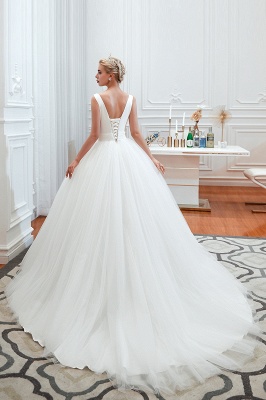 Sexy V-neck sleeveless White Princess Spring Wedding Dress | Elegant Low Back Bridal Gowns with Belt_8