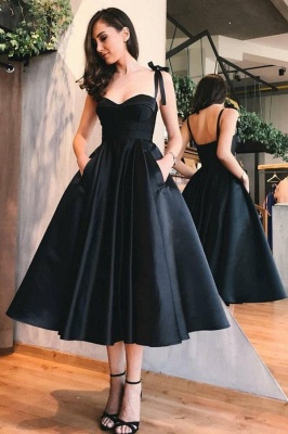 Vintage ärmelloses herzförmiges kurzes schwarzes Partykleid mit Taschen_1