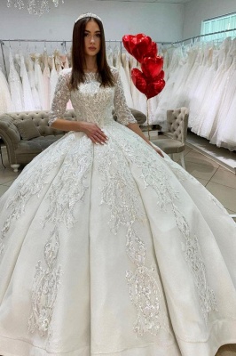 Superbe robe de mariée en robe de bal en satin avec appliques en dentelle et demi-manches_1