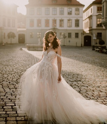 Романтическое свадебное платье из тюля с открытыми плечами для невесты_2