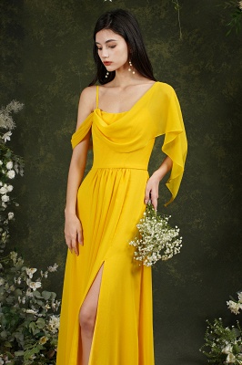 Vestido de dama de honra com alças de espaguete amarelo sem costas e linha A de chiffon dividido com bolsos_12