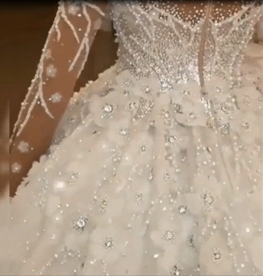 Wunderschönes Kristall-Blumen-Brautkleid mit langen Ärmeln Glitzer-Pailletten 3D-Blumen-Hochzeitskleid_3