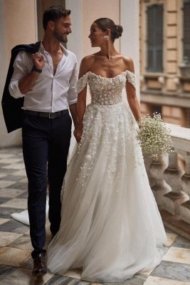 Chic Off-the-Shoulder 3D Floral Tulle Wedding Dress Aline Backless Bridal Dress