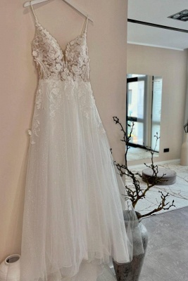 V-neck Straps Lace Tulle Floor length Wedding Dresses