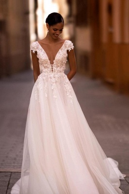 Elegant  White Sleeveless V-Neck A-Line Empire Backless Lace Wedding Dress