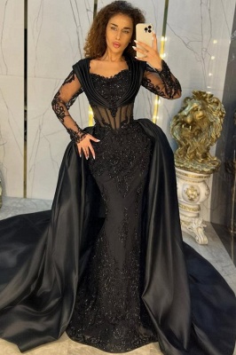 Superbes robes de bal trapèze en dentelle avec appliques en cœur et manches longues